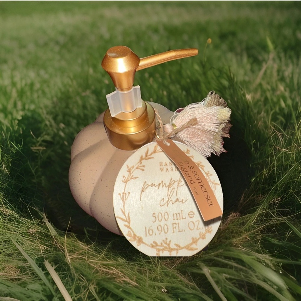 NWT ⚜️🍁⚜️ Asquith Somerset Pumpkin Chai scented hand soap - Picture 10 of 14